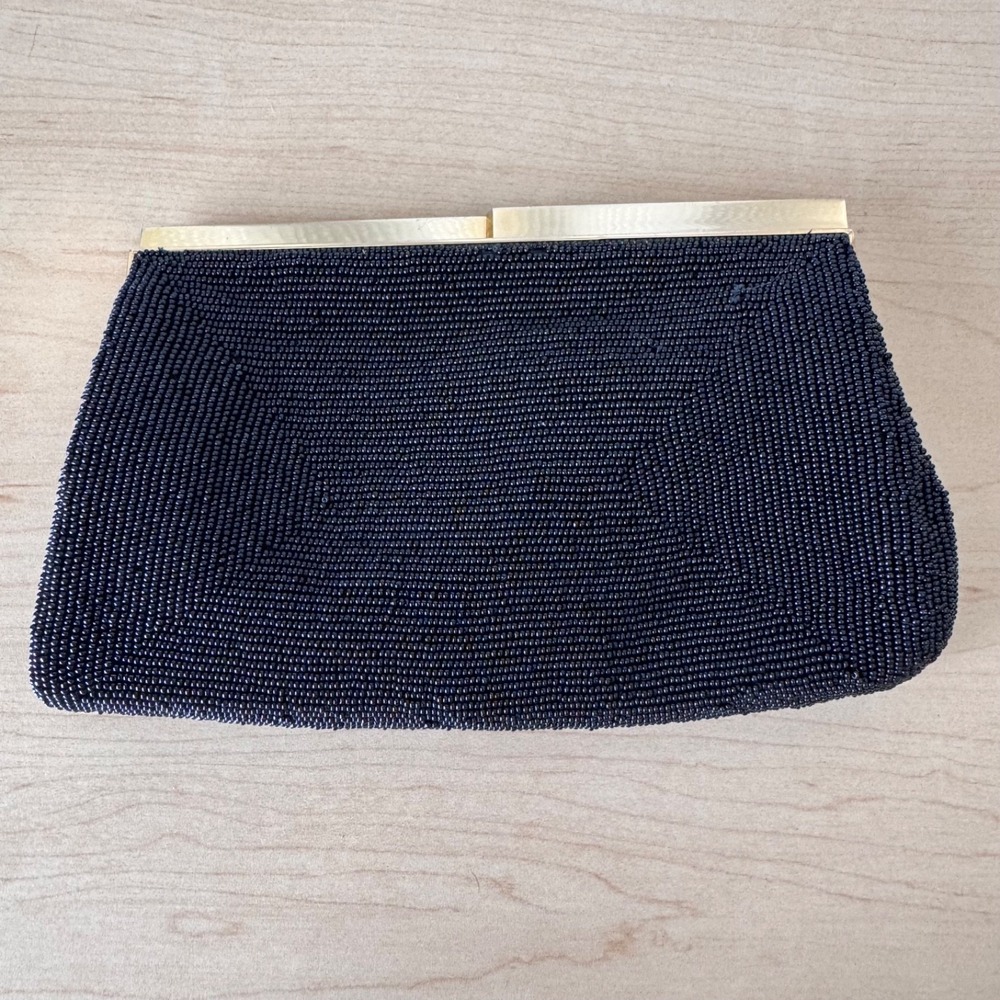 Vtg Josef Black Beaded Clutch Hand Bag Purse Mother of Pearl Clasp Made in JAPAN